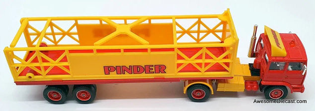 Verem 1:50 Renault Day Cab w/Flatbed Trailer: Pinder Circus