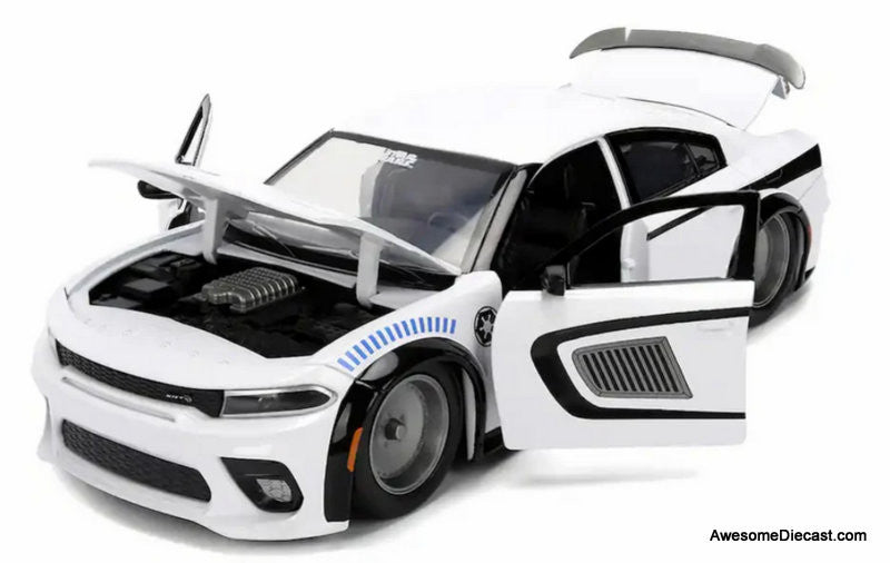 Star Wars 2021 Dodge Charger SRT Hellcat w/Storm Trooper Figure 1:24 Diecast Model Car by Jada