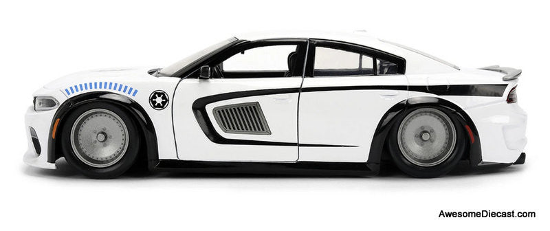 Star Wars 2021 Dodge Charger SRT Hellcat w/Storm Trooper Figure 1:24 Diecast Model Car by Jada