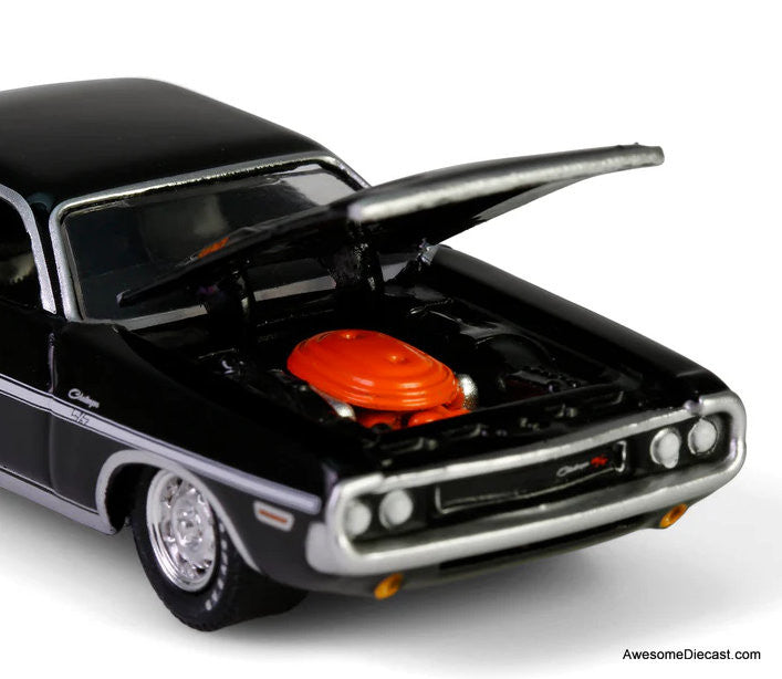 1970 Dodge Challenger R/T 440, Black 1:64 Diecast Model Car by Greenlight