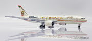 JC Wings 1:400 Boeing 777-200LR: Etihad Airways "Fast & Furious 7" (Reg #A6-LRE)