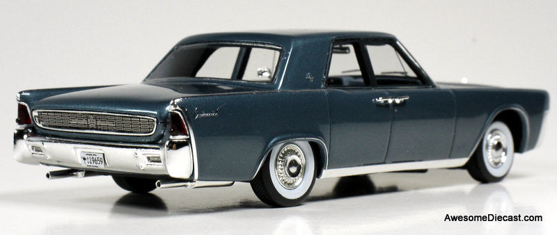 1962 Lincoln Continental, Oxford Grey 1:43 Resin cast Model Car by Goldvarg Collection
