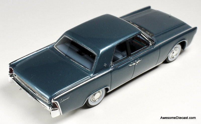 1962 Lincoln Continental, Oxford Grey 1:43 Resin cast Model Car by Goldvarg Collection