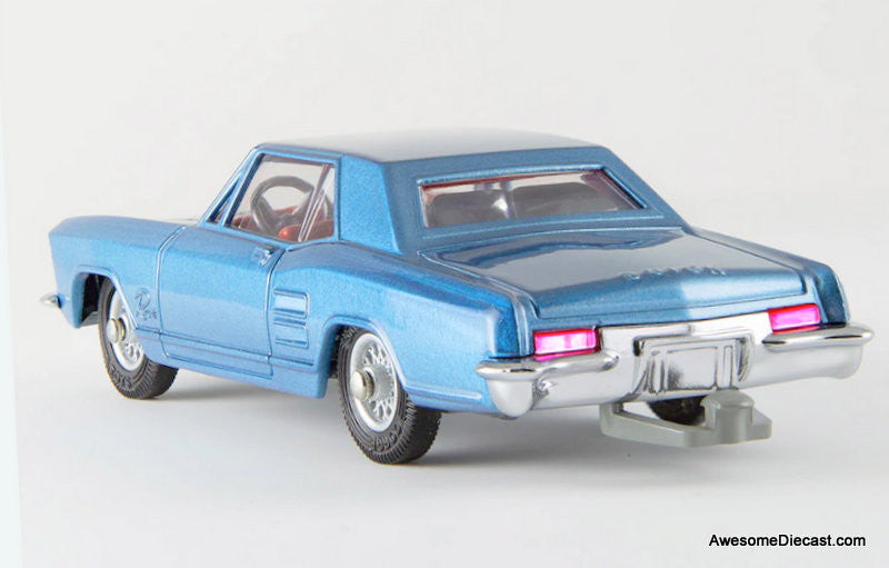 Corgi Re-Creation 1:48 1964 Buick Riviera, Metallic Blue