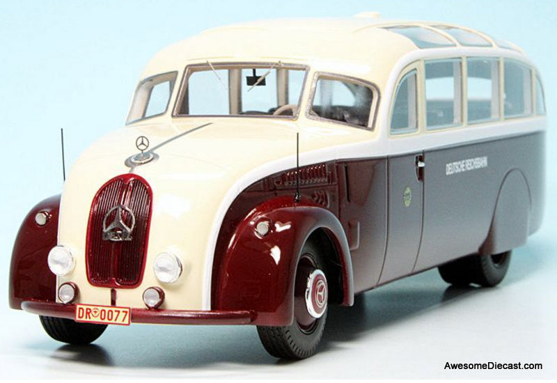 1935 Mercedes Benz LO 3100 Uerdingen Bus (Germany) "Deutsche Reichsbahn" 1:43 Resin Cast Model Bus by AutoCult