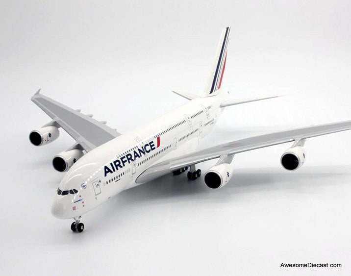 Airbus A380-300: Air France (Reg #F-HPJJ) 1:200 Diecast Model