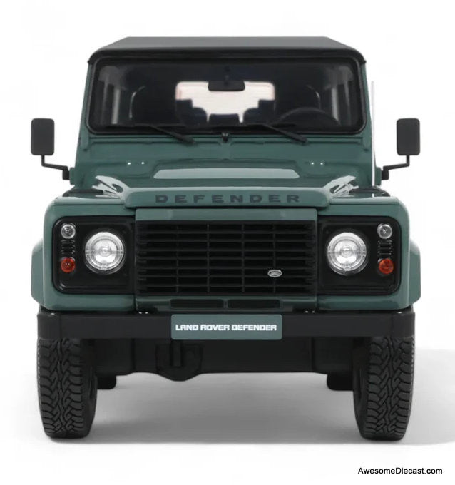 2016 Land Rover Defender 3 Station Wagon, Green 1:18 Resin Cast Model Car by GT Spirit