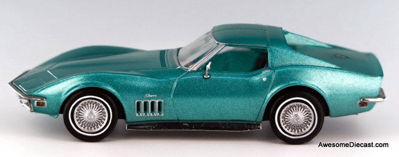 1969 Chevrolet Corvette C3, Metallic Green 1:87 ABS plastic Model Car by Brekina