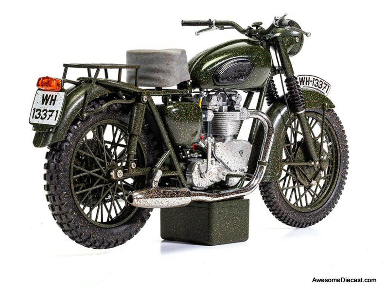 Corgi 1:12 Triumph TR6 Trophy (Weathered): The Great Escape