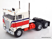 Road Kings 1:18 1977 Peterbilt Pacemaker, White/Red