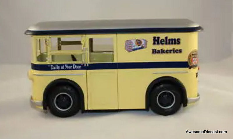JuDees Collectibles 1:24 1931 Divco Twin Coach: Helms Bakery, Yellow