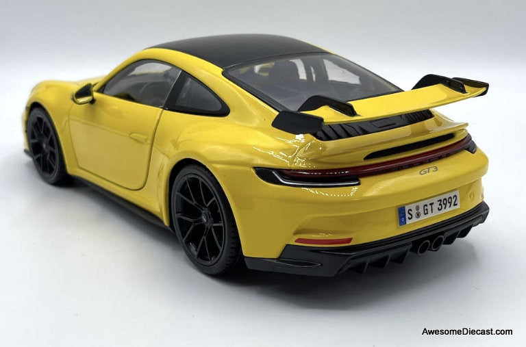 2022 Porsche 911 GT3, Yellow 1:18 Diecast Model Car by Maisto