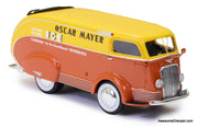 Esval Models 1:43 1938 International D-300: Oscar Mayer, Ice Delivery Van (Open Back)