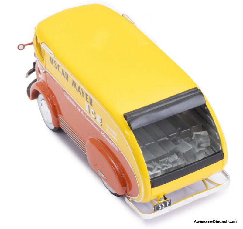 Esval Models 1:43 1938 International D-300: Oscar Mayer, Ice Delivery Van (Open Back)