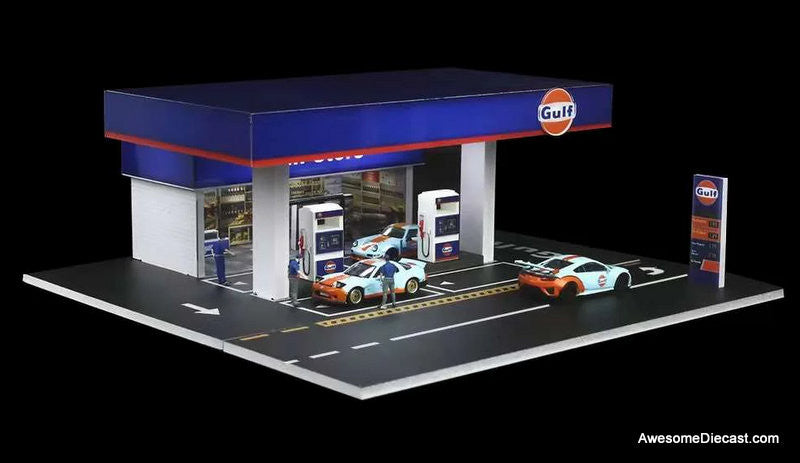 Gulf Gas Station w/Lighting 1:64 Diorama by MoreArt