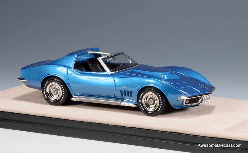 1969 Chevrolet Corvette L88 Coupe T Roof, LeMans Blue Metallic 1:43 Resin Cast Model Car by Stamp Models