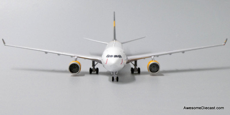 JC Wings 1:400 Airbus A330-200: Thomas Cook Airlines