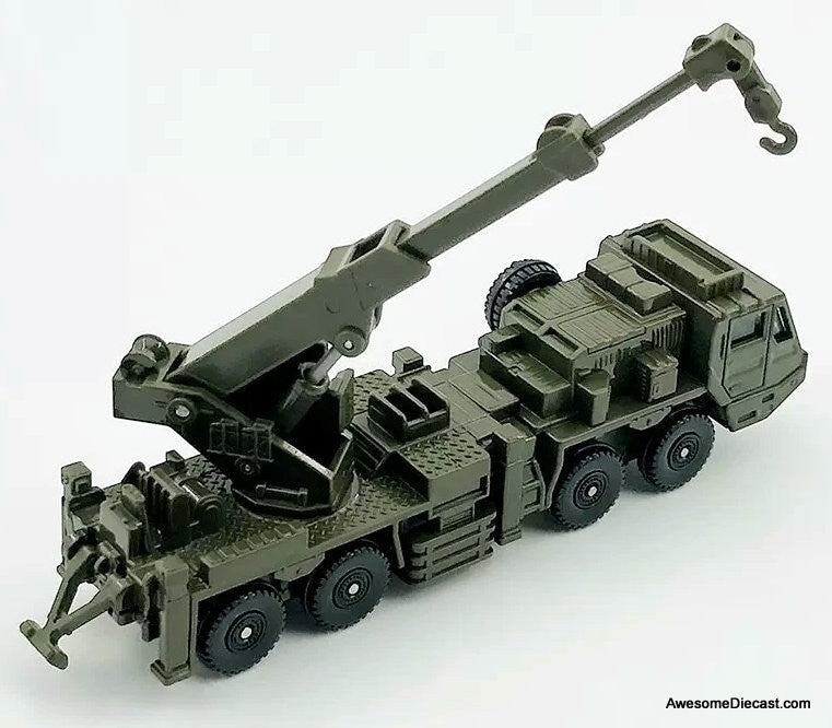 JGSDF Heavy Wheeled Recovery Vehicle, Green 1:89 Diecast Model Vehicle by Tomica