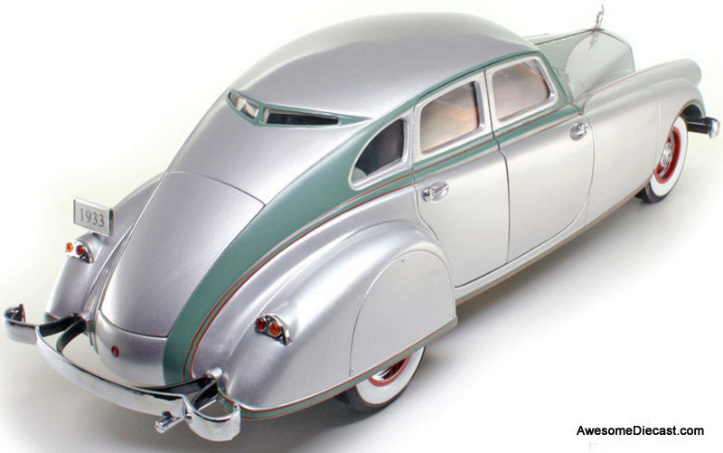 Signature Models 1:18 1933 Pierce Arrow: Silver Arrow