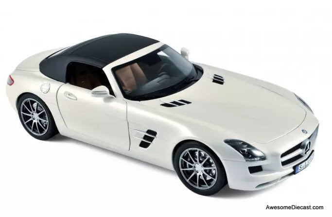 Norev 1:18 2011 Mercedes Benz SLS AMG Roadster, Pearlescent White