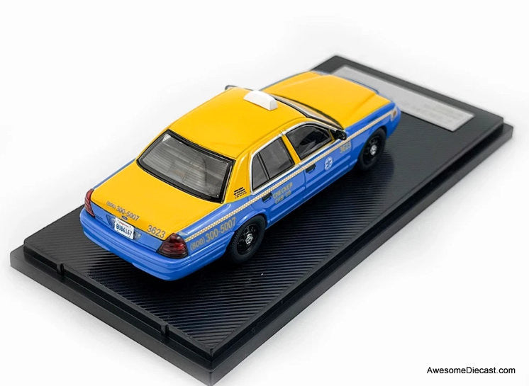 Ford Crown Victoria: Los Angeles Checker Taxi 1:64 Diecast Model Car by Rollin