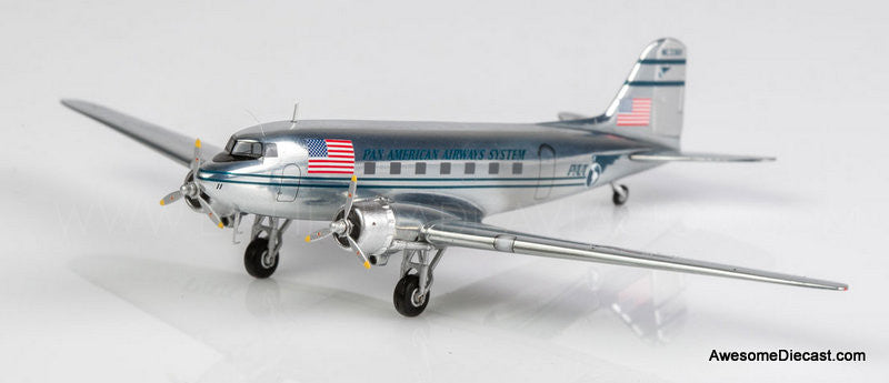 McDonnell Douglas DC-3: Pan American Airways (Reg #NC33611) 1:200 Diecast Model Plane by Gemini 200