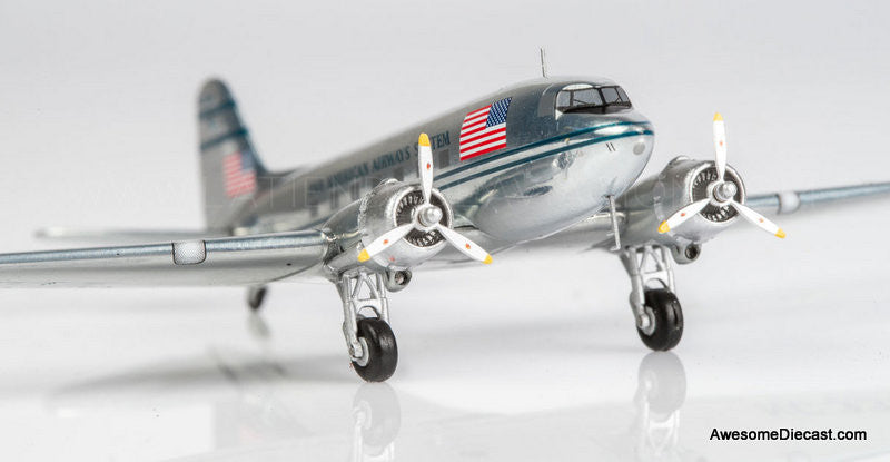 McDonnell Douglas DC-3: Pan American Airways (Reg #NC33611) 1:200 Diecast Model Plane by Gemini 200
