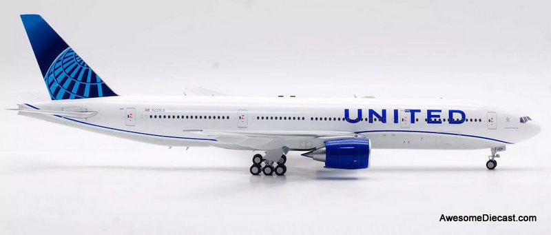Boeing 777-200: United Airlines (Reg # N209UA) 1:200 Diecast Model Plane by Inflight