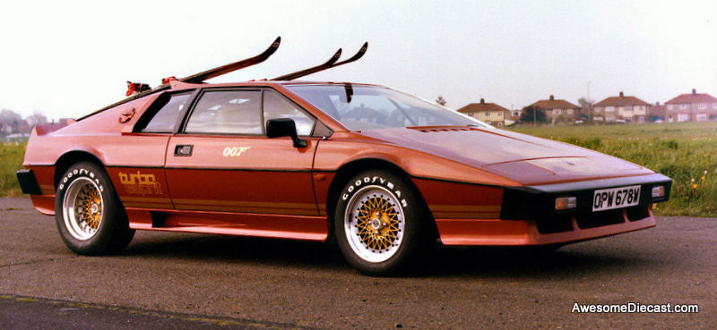 KK Scale 1:18 1981 Lotus Esprit Turbo, Copper Metallic w/James Bond Figure: James Bond 007, For Your Eyes Only