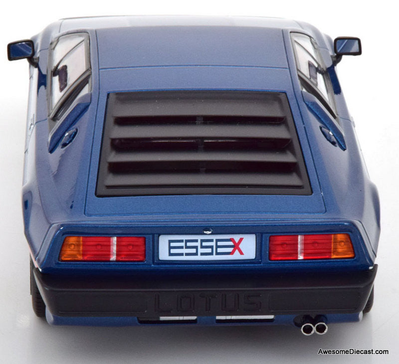 KK Scale 1:18 1981 Lotus Esprit Essex Turbo, Metallic Blue/Red