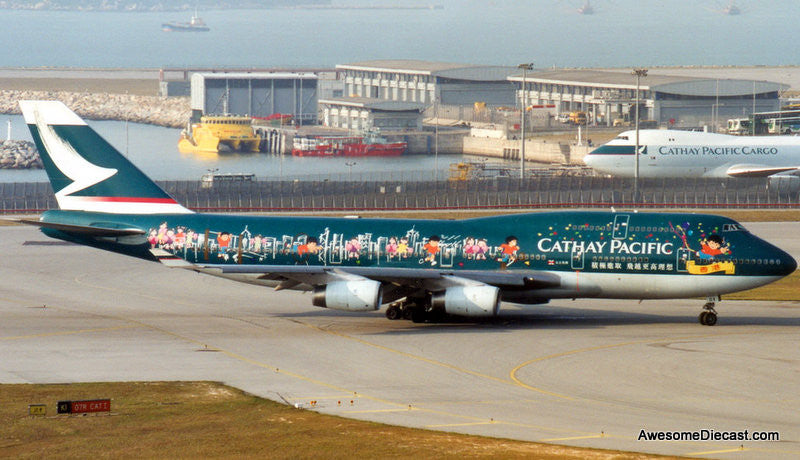 Boeing 747-400: Cathy Pacific Airways (Reg #B-HOX) "Spirit of Hong Kong" 1:200 Diecast Model Plane by WB Models