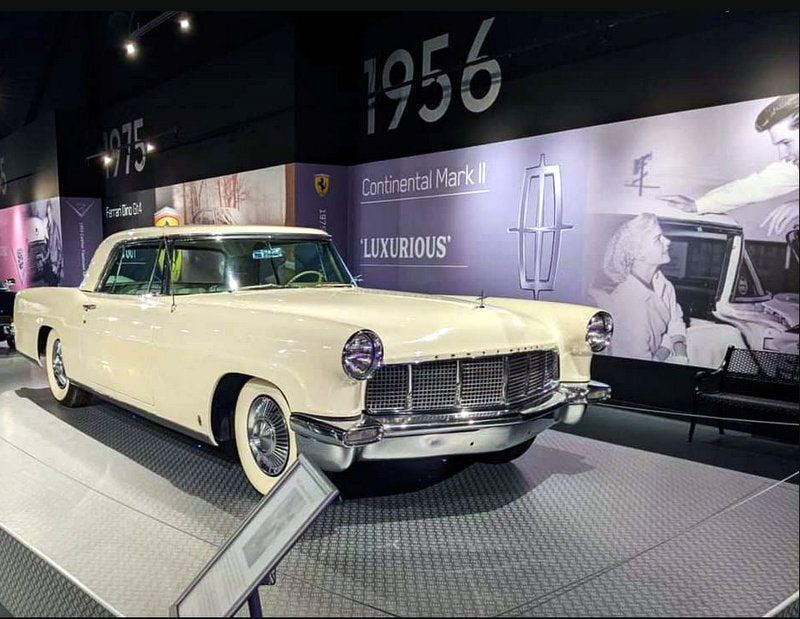 1956 Lincoln Continental Mark II, White "Elvis Presley" 1:64 Diecast Model Car by GFCC
