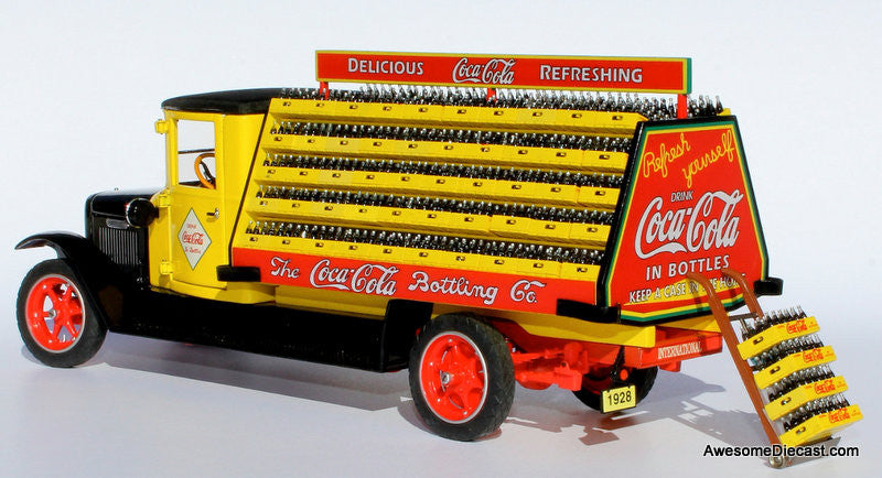 Coca-Cola 配送トラック　danbury mint Danbury Mint 1:24 1928 International SL-36 Delivery Truck: Coca