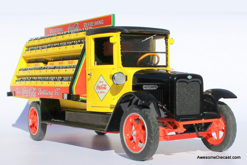 Danbury Mint 1:24 1928 International SL-36 Delivery Truck: Coca