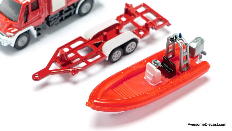 Mercedes Unimog Fire Engine w/Boat (Tel 18, French Edition) 1:87 Diecast Model Vehicle by Siku