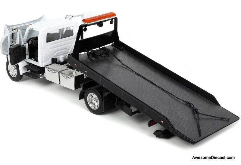 Jada 1:24 International DuraStar 4400 Role Back Flatbed, White