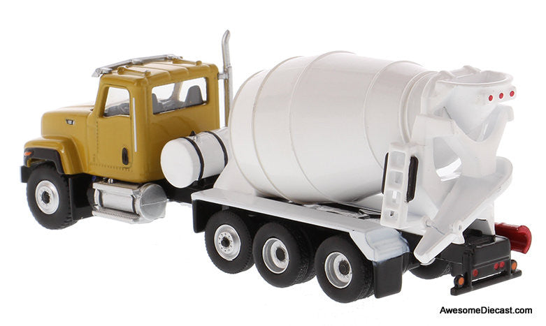 Diecast Masters 1:87 Caterpillar CT681 Concrete Mixer