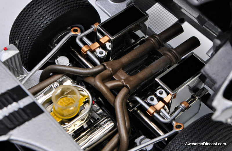Shelby Collectibles 1:18 1966 Ford GT-40 Mk 11 #7, Silver: 1966 24 Hours Le Mans