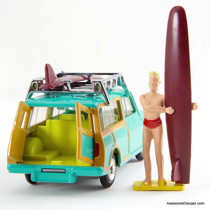 Corgi Re-Creation BMC Mini Countryman w/Surfer Figure