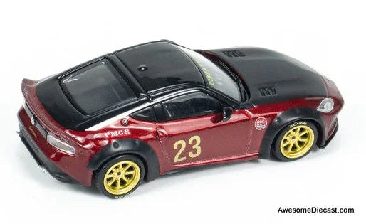 Mini GT 1:64 CLDC Magazine w/Nissan Z LB Nation Works, Metallic