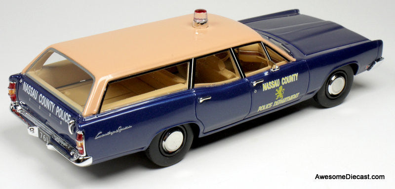 1970 Ford Station Wagon Police Car: Nassau County Police Department 1:43 Resin Cast Model Car by Goldvarg Collection