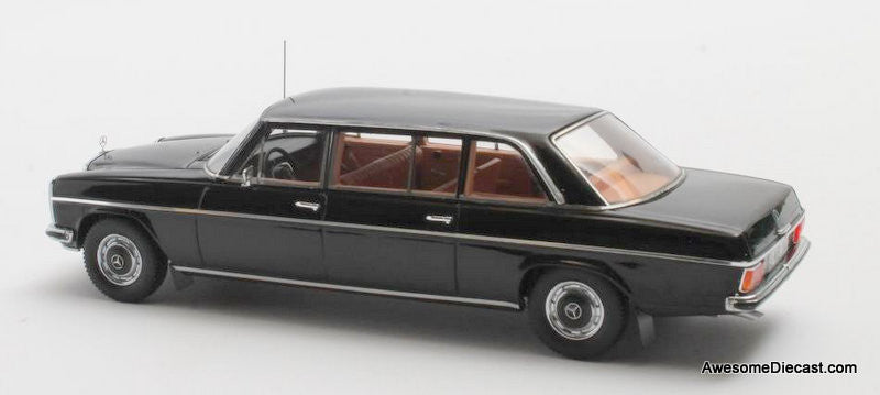 Matrix 1:43 1969 Mercedes Benz V114 Pullman, Black