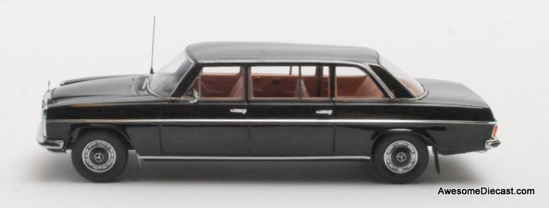 Matrix 1:43 1969 Mercedes Benz V114 Pullman, Black