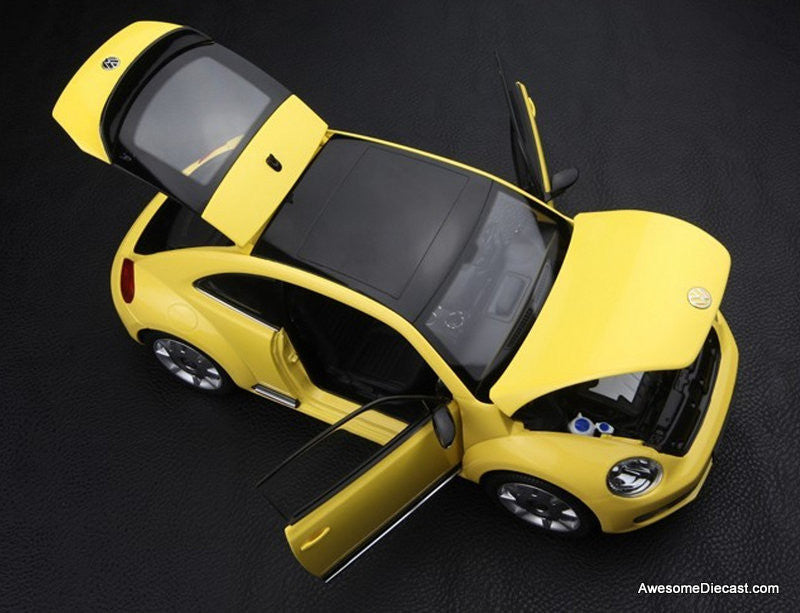 Kyosho 1:18 2012 Volkswagen New Beetle, Sun Flower Yellow