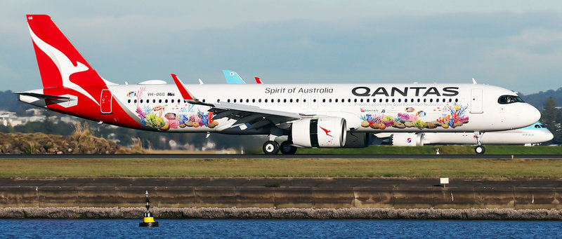 Airbus A321 XLR Qantas (Reg #VH-OGG) "Great Barrier Reef" 1:200 Diecast Model Plane by Inflight 200