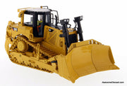Diecast Masters 1:50 Caterpillar D8T Track Type Tractor with 8U Blade