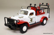 1946 Dodge Power Wagon: Brush/Field Fire Truck 1:43 Diecast Model Truck by Matchbox