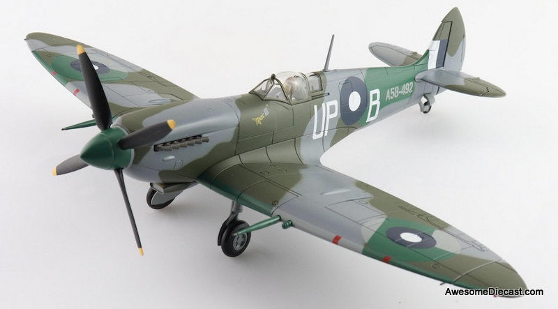Spitfire MK.VIII "Mac III" UP-B/A58-492, RAAF 1:48 Diecast Model Plane by Hobby Master