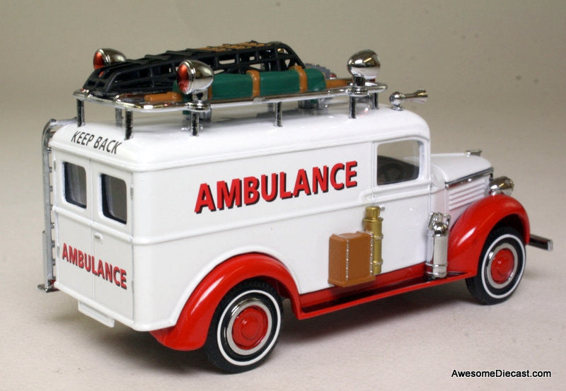 Matchbox 1937 GMC Fire Service Ambulance