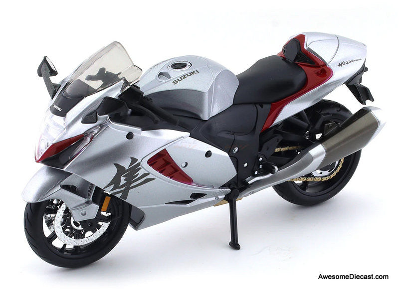 2022 Suzuki Hayabusa Motor Bike, Silver 1:12 Diecast Model Motorcycle by Maisto